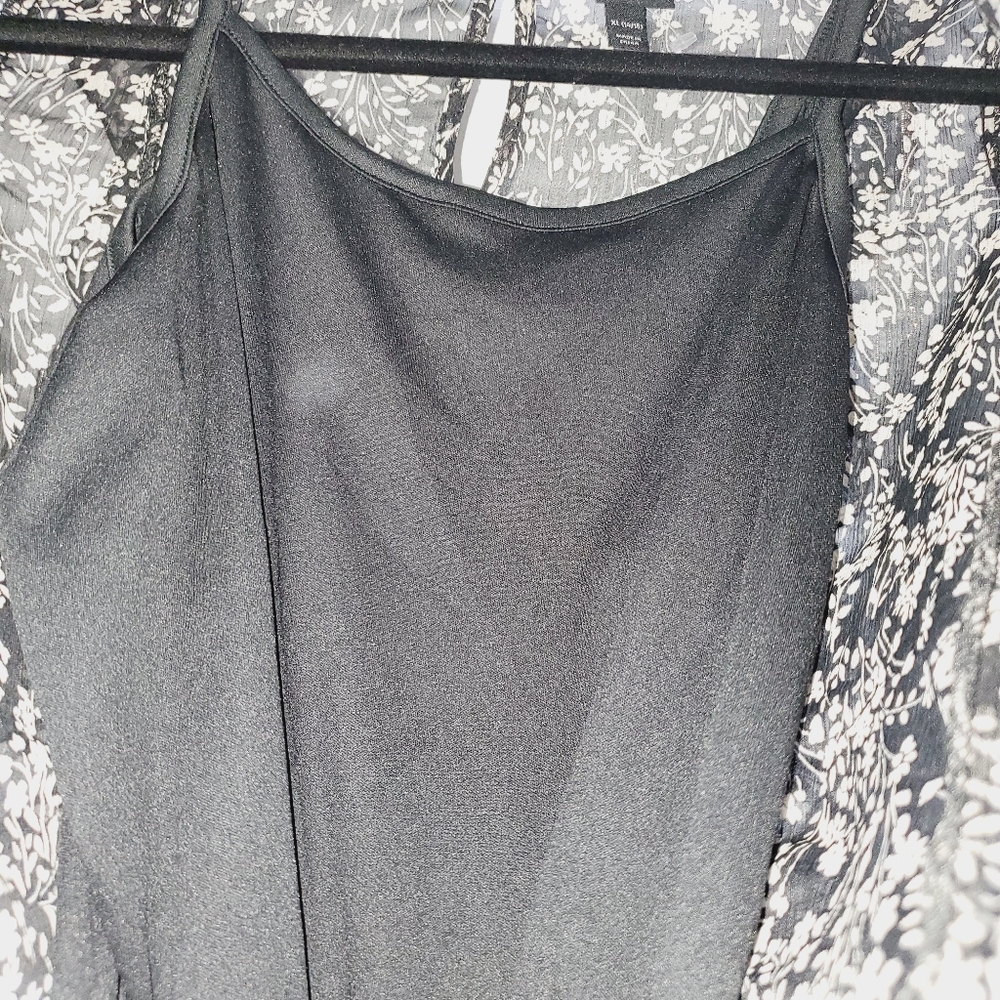 Shirt - Picture 3 of 4
